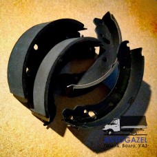 Задние колодки на Газель Задние колодки на Газель
